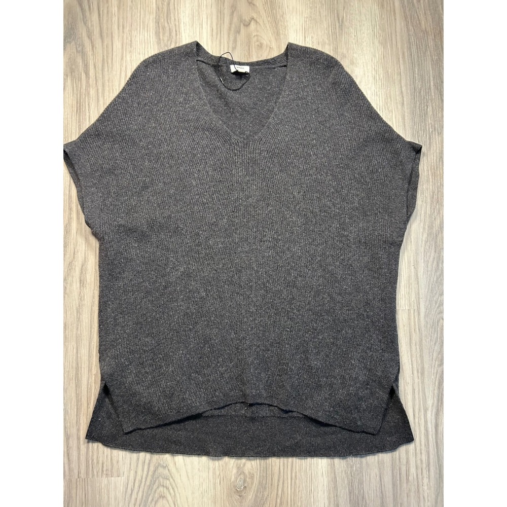 Vince Charcoal Ribbed V Neck sleeveless sweater Top Women smll quiet luxury soft